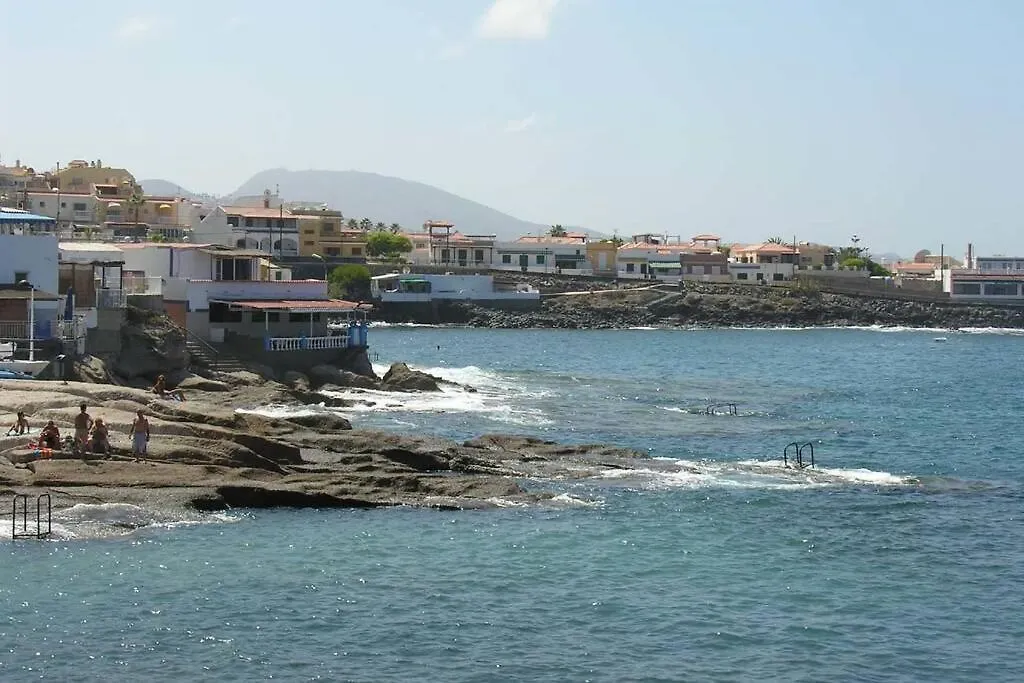 אדחה Spacious Apartment Just Few Steps Of The Ocean In La Caleta