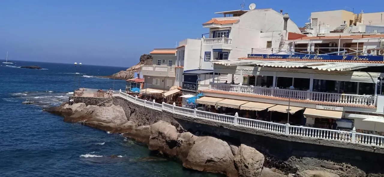 אדחה Spacious Apartment Just Few Steps Of The Ocean In La Caleta