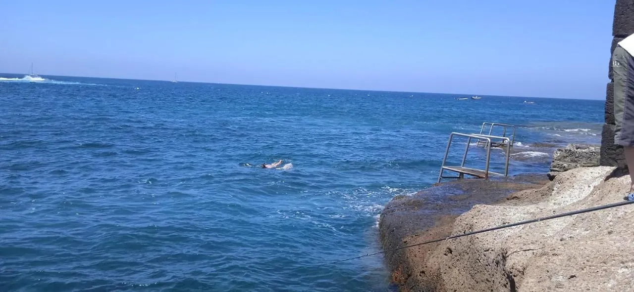 אדחה Spacious Apartment Just Few Steps Of The Ocean In La Caleta